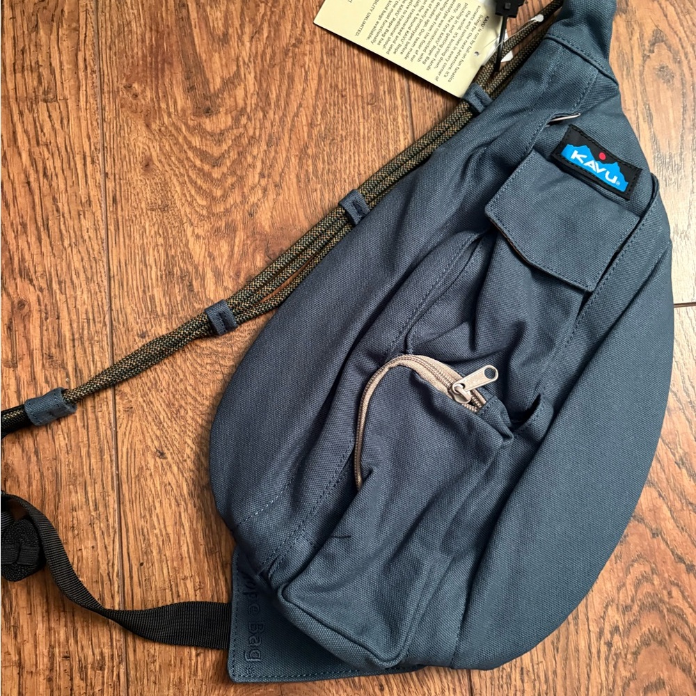 KAVU Sling Bag - blue
